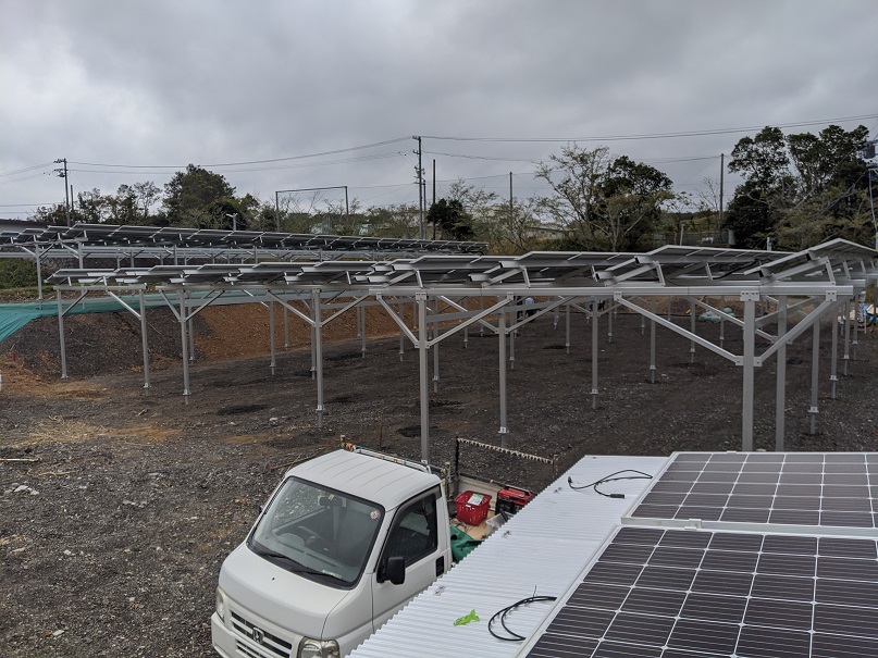 三重県志摩市ソーラーシェアリング　営農で利用する電気も太陽光発電！！