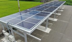 カーポートに太陽光発電設備を設置して、省エネと電気代削減を実現！