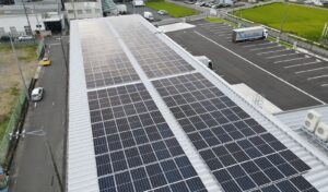 物流業界の省エネ最前線：自家消費型太陽光発電の導入事例